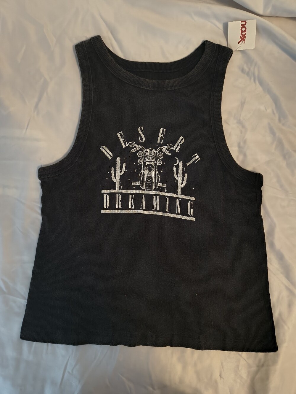 Black 'Desert Dreaming' Graphic Tank Top
